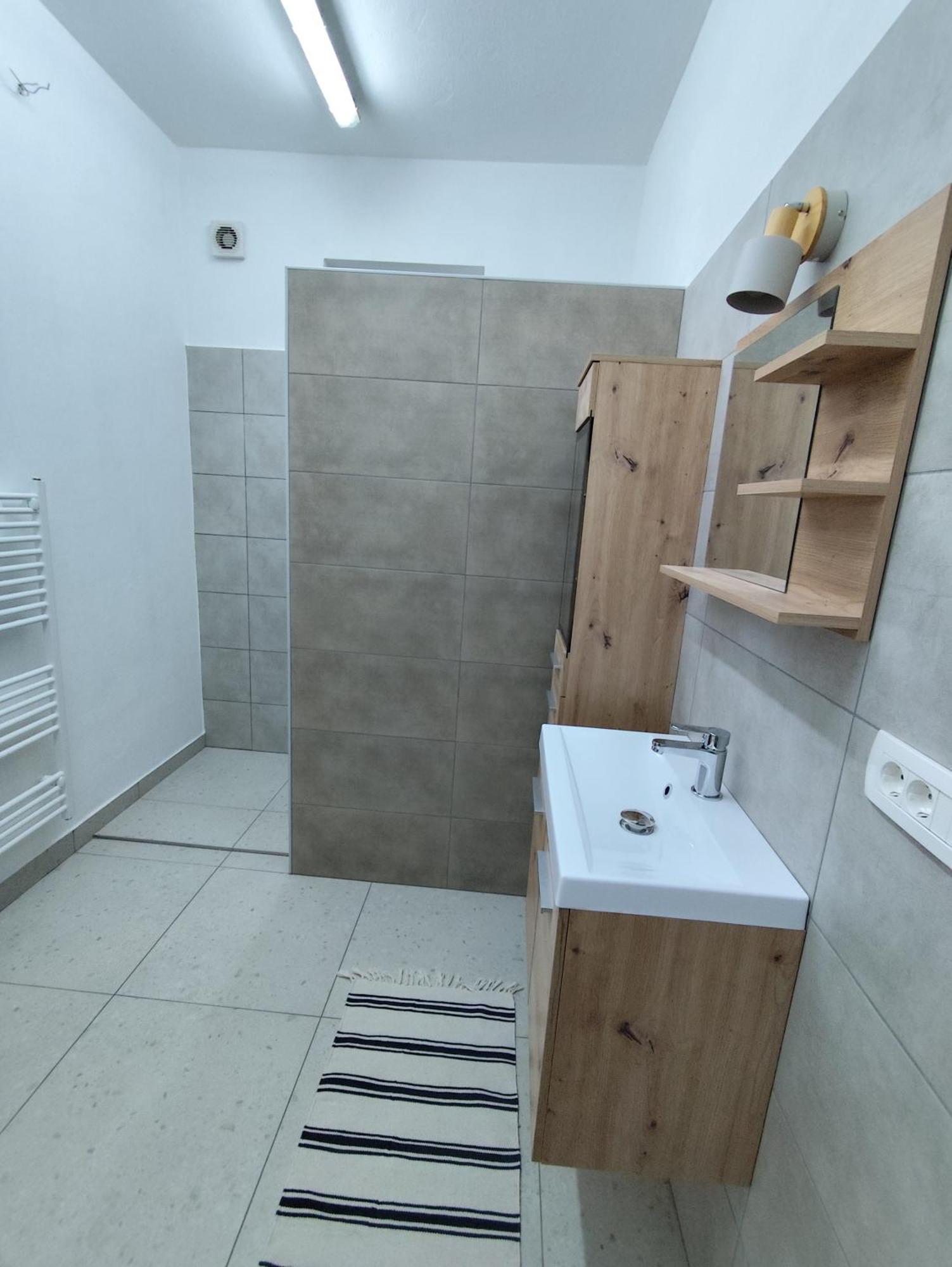 Apartma Peter1A Begunje na Gorenjskem Esterno foto